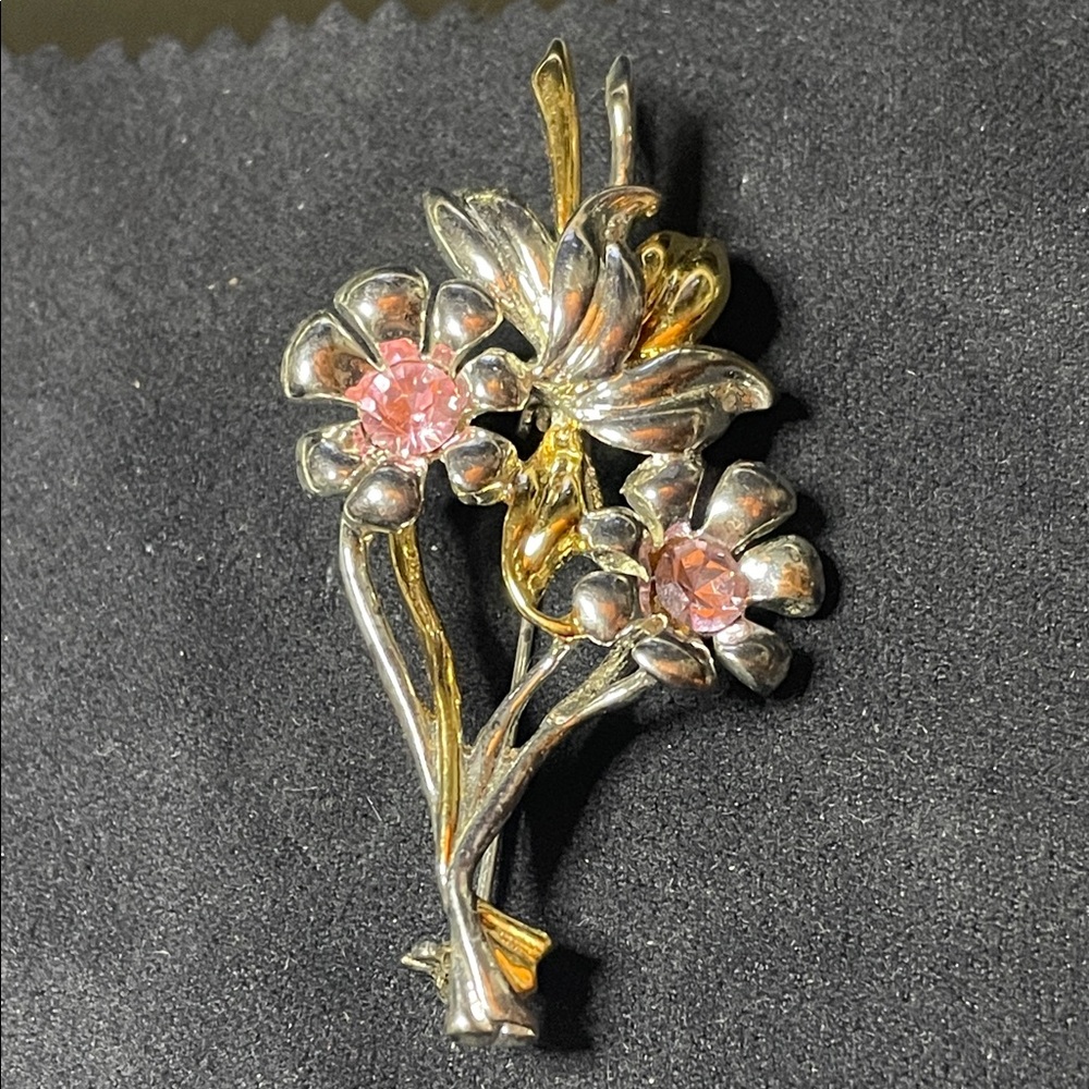 Elegant Silver and Gold Floral Brooch Set of three - Picture 4 of 8